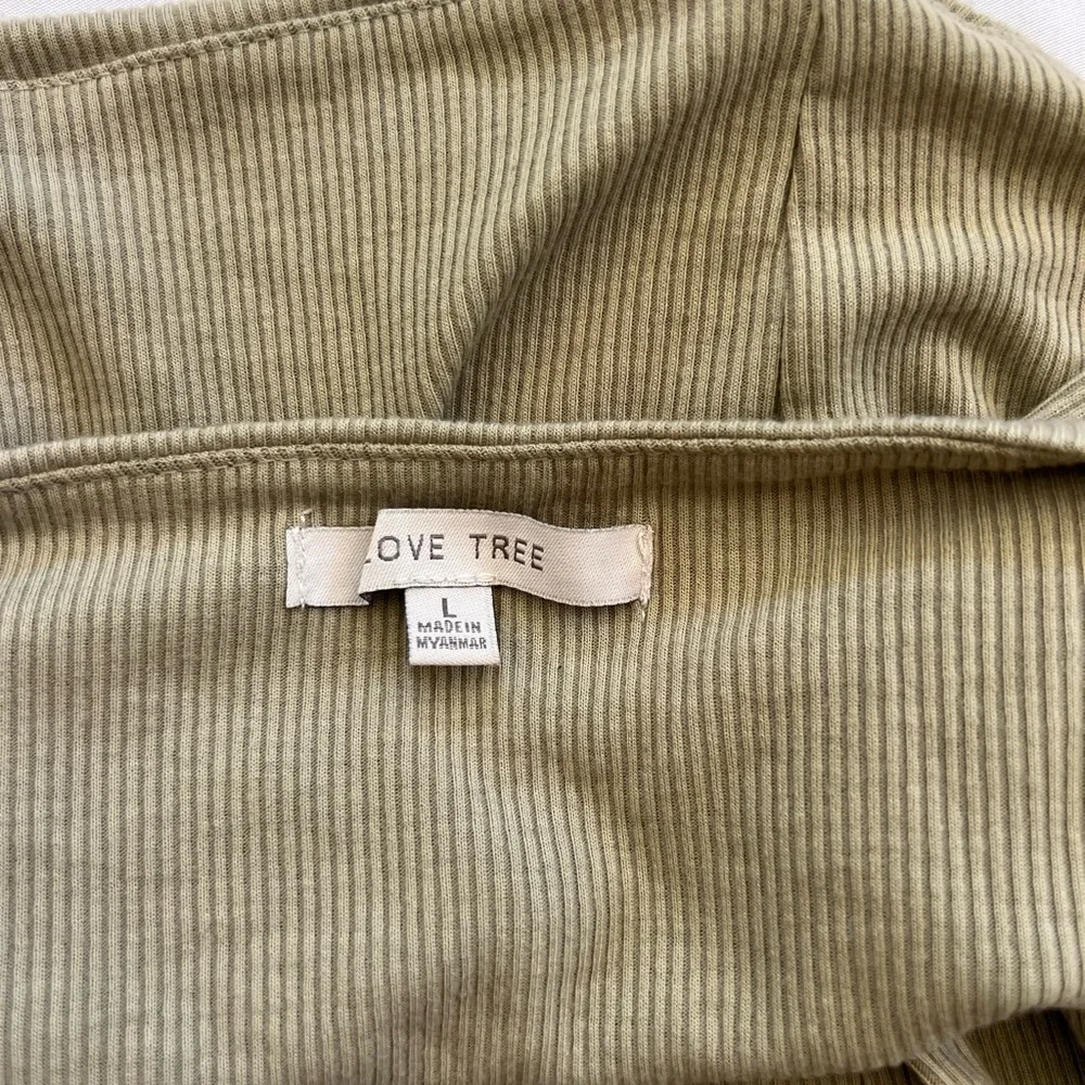 Love Tree Ribbed green Top - Picture 2 of 3